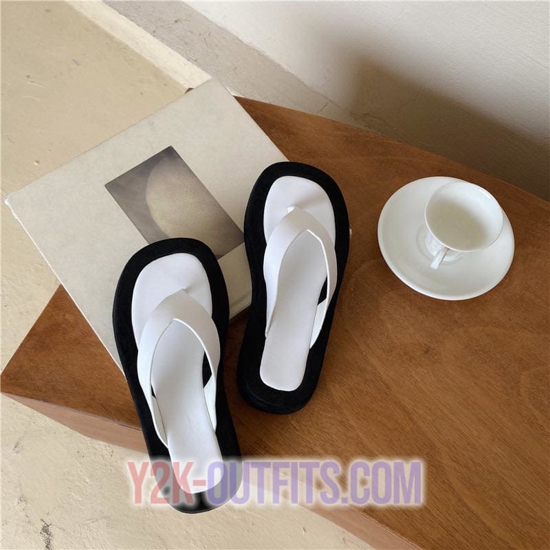 y2k black platform sandals